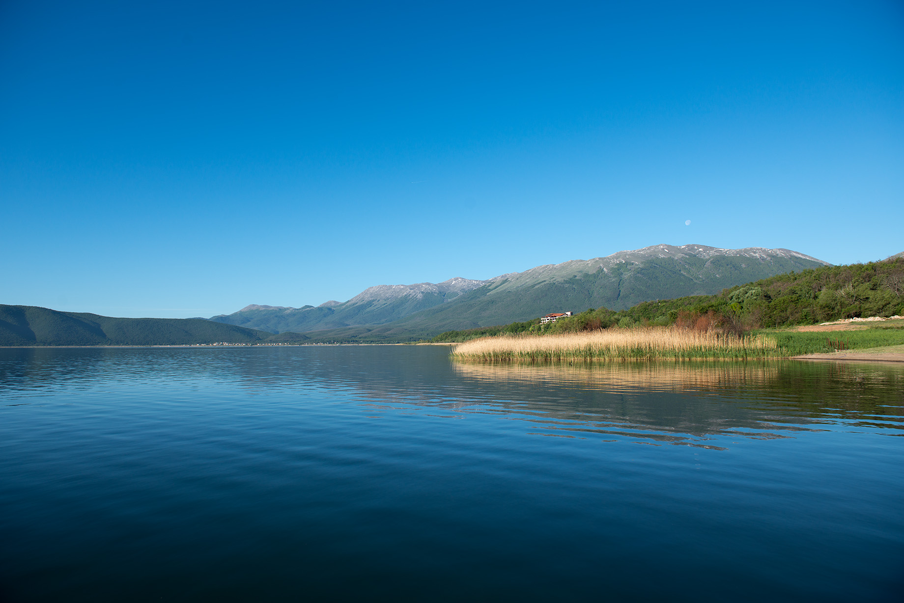 Lake Prespa, Oteshevo, Stenje (Photo license: CC BY 2.0)